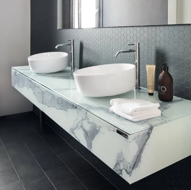 Lavabo di design in ceramica Inbilico di Lago