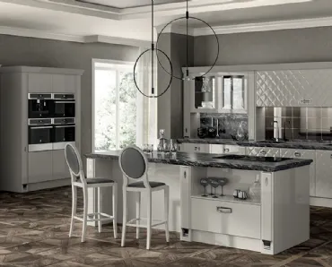 Cucina Classica Exclusiva con anta Glamour di Scavolini