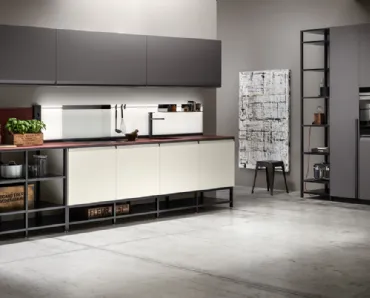 Cucina Moderna Formalia in PET Talco e Notte di Scavolini